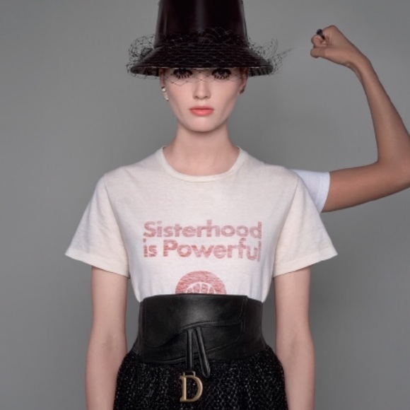 J’Adior Namesake Strauss & Gold - Picture 15 of 15